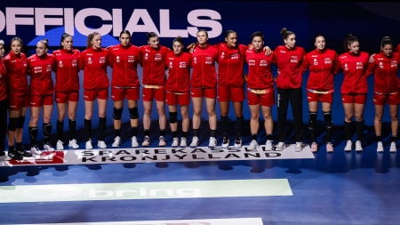 Campionatul Mondial de Handbal: România debutează cu victorie, de Ziua Națională