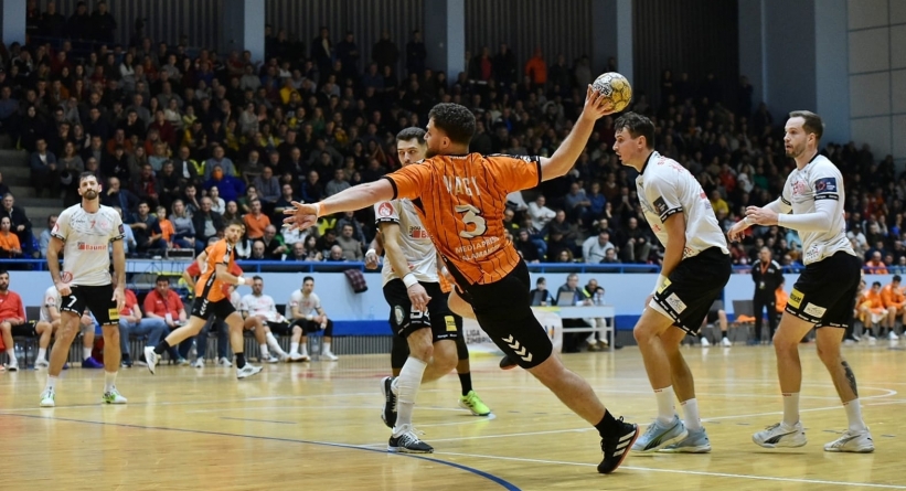 Handbal masculin: Minaur a pierdut meciul cu Dinamo