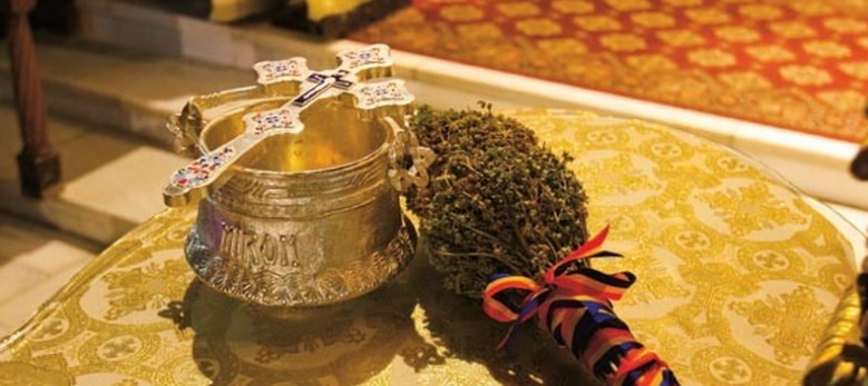 A început sfințirea caselor în Baia Mare