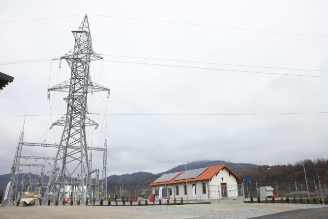 Inaugurare cu fast la Leordina. O stație electrică de transformare și 42 de kilometri de rețea electrică, date în folosință