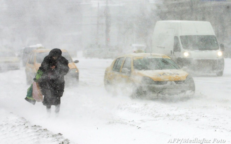Crăciun cu viscol și ninsori. Meteorologii au emis Cod galben