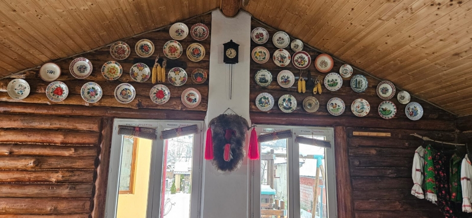 Turiștii, atrași de Maramureș de sărbători; Pensiunea „Țara Li Pintea”, printre locațiile căutate