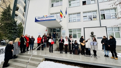 Mihai Eminescu a fost omagiat de elevii și profesorii Colegiului băimărean care-i poartă numele