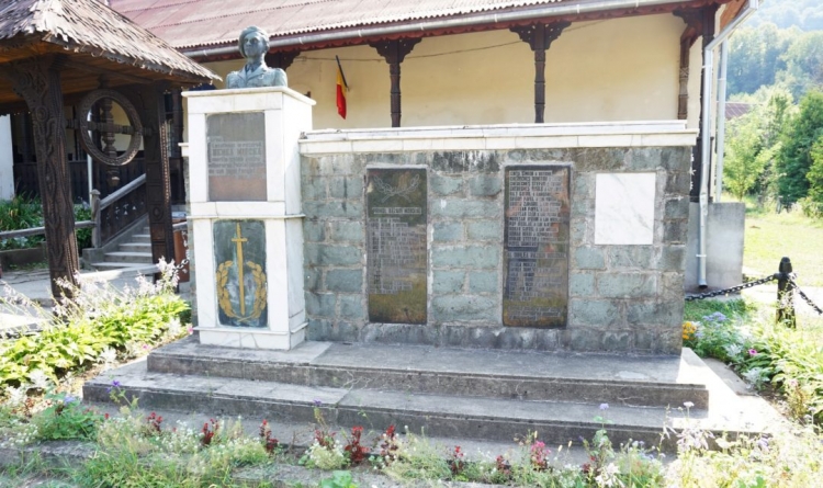 Monumente maramureșene care amintesc de eroii noștri