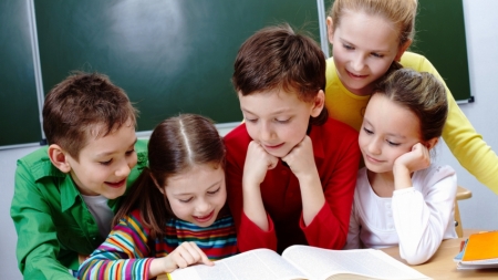 Cât se mai citește sau se mai cumpără o carte