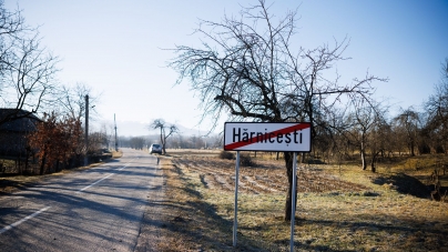 Bani pentru reabilitarea drumurilor. DJ 185 Ocna Șugatag-Hărnicești, primul tronson care intră în reabilitare