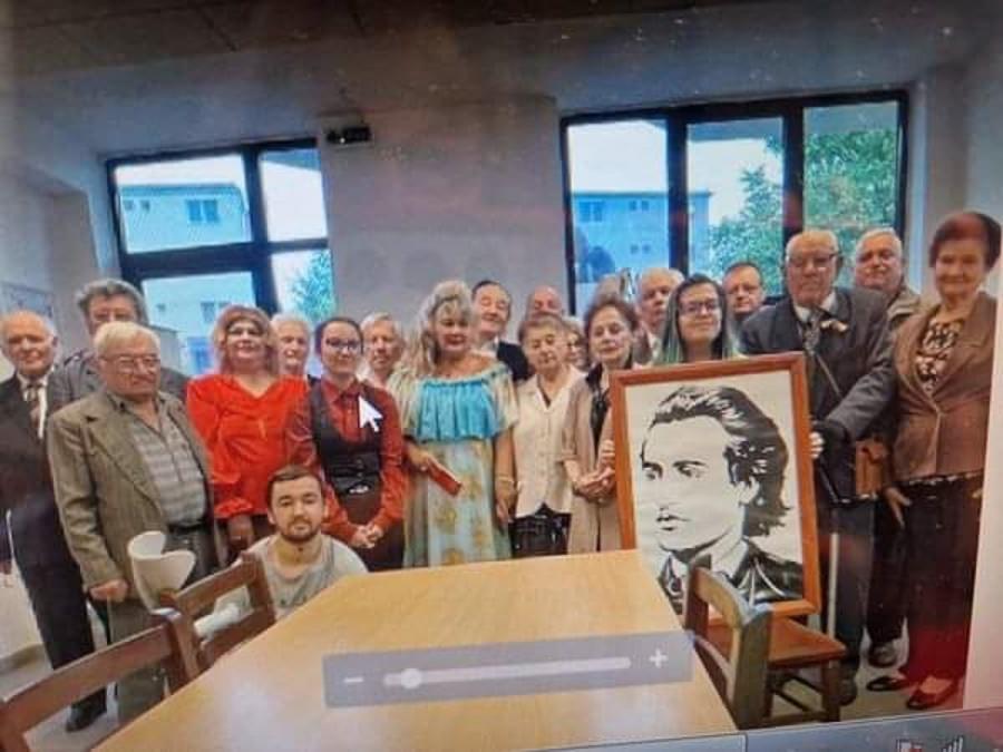Membrii Cenaclului Scriitorilor din Maramureș și-au dat prima întâlnire din acest an