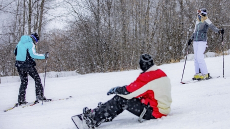 Cazare gratuita pentru studenți în taberele din luna februarie