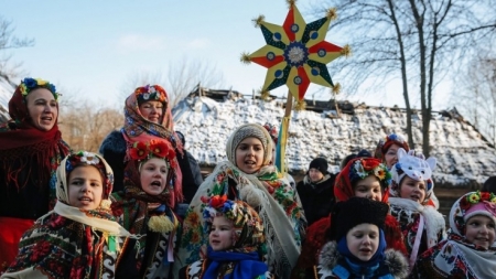 În 7 ianuarie: Peste 25.000 de ucraineni maramureșeni sărbătoresc Crăciunul pe rit vechi; Tradițiile frumoase care s-au menținut până în prezent