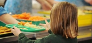 Elevii Liceului Tehnologic de Transporturi Auto Baia Sprie vor beneficia de programul „Masă sănătoasă”