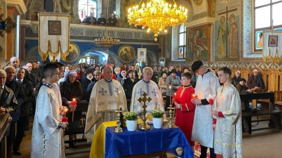 Parastas pentru victimele războiului în bisericile Vicariatului Ortodox Ucrainean