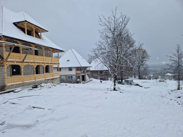 Caritabil: Jocul de mărțișor de la Desești va ajuta la avansarea lucrărilor la „Satul Copilăriei”