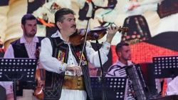 Dan Daniel, maestrul viorii, ne va încânta în cadrul concertului „65Aniversar” al Ansamblului „Transilvania”