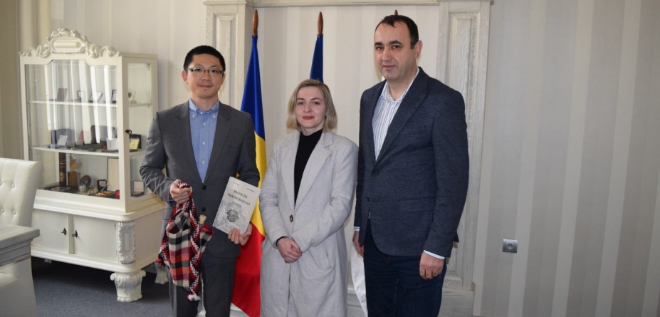 La Sighet: Discuții despre promovarea culturii maramureșene în Japonia și posibile colaborări cu orașe și instituții de cultură din „Țara Soarelui Răsare”