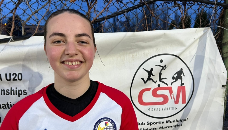 Voleibalista Diana Slavita din Sighetu Marmației, selectată în lotul național pentru Campionatul European de snow volleyball