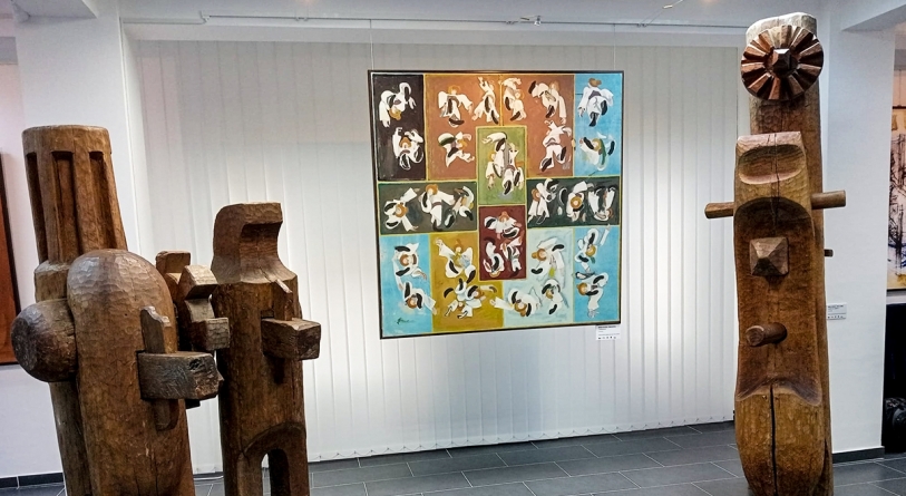 Expoziția „Centrul Artistic Baia Mare în forme, culori și tradiții” rămâne la Timișoara până la finalul lunii martie