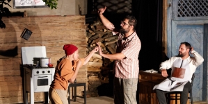 Aventura teatrală din satele maramureșene continuă. Proiectul „Cultură’n Șură” se derulează de peste zece ani