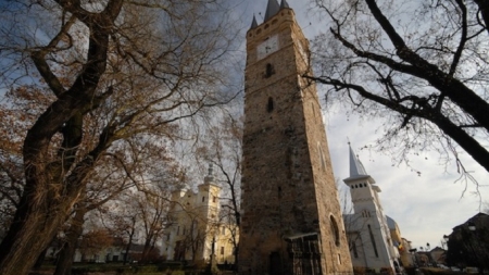 Secvențe istorice, vestigii și mărturii istorice medievale. Biserica și Turnul Sfântul Ştefan (III)