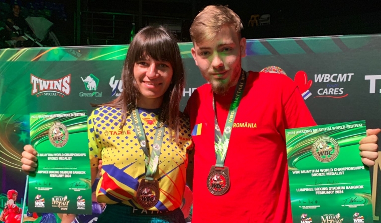 Doi băimăreni s-au clasat pe locul 3 la Campionatul Mondial de MuayThai din Bangkok, Thailanda