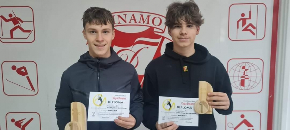 Rezultat excelent: Echipa de dublu Șerban Rus-Apan și Samuel Șleam de la CS Orizont Baia Mare, câștigătoare la Cupa Dinamo Brașov – tenis de câmp, categoria U16