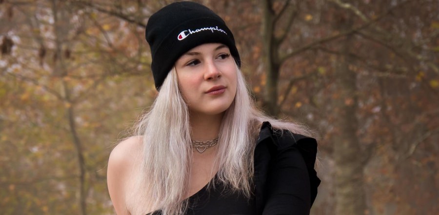 Dorința Annei, tânără adoptată în Ungaria, care își caută mama biologică din Baia Mare: ”Îmi doresc mult să o cunosc”