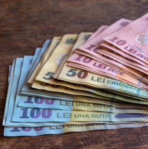 Vești bune pentru românii din străinătate care trimit bani acasă