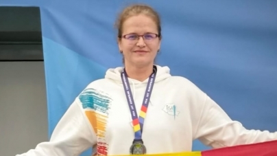 Maramureșeanca Delia Ana Kovacs a obținut argintul la probă individuală și la proba ștafetă, la Oradea, în cadrul Campionatului European de Înot în Ape Înghețate
