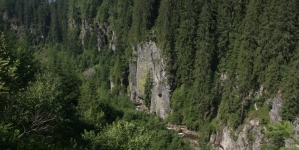 Cheile Tătarului din Maramureș, singurele chei de andezit din România
