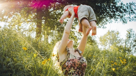 Programul „Family Start” va continua și în 2024