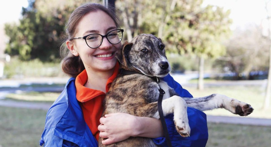 O studentă de 10 este noul vicepreședinte al Asociației Fight For Animals Baia Mare