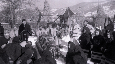 Ritualuri de înmormântare din Maramureș care fac unic acest colț de țară