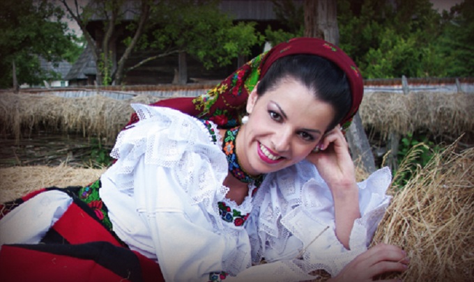 Maria Luiza Mih, frumoasa cântecului popular maramureșean