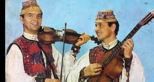 Frații Petreuș, nestematele folclorului maramureșean