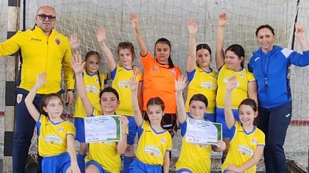 Olimpiada Națională a Sportului Școlar la Fotbal Feminin: Școala 18, campioană a județului Maramureș la U8