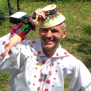 Băimăreanul Radu Ille, cel mai carismatic artist din muzica populară