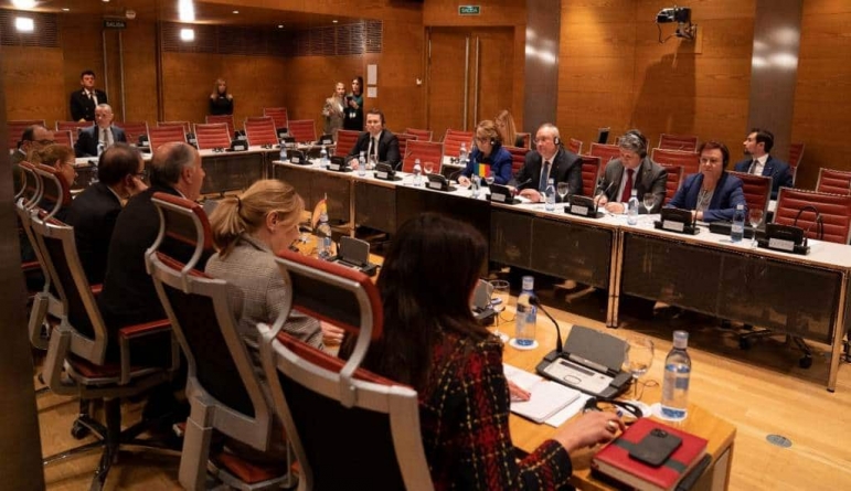 Comunitatea românească din Spania va putea avea dublă cetățenie