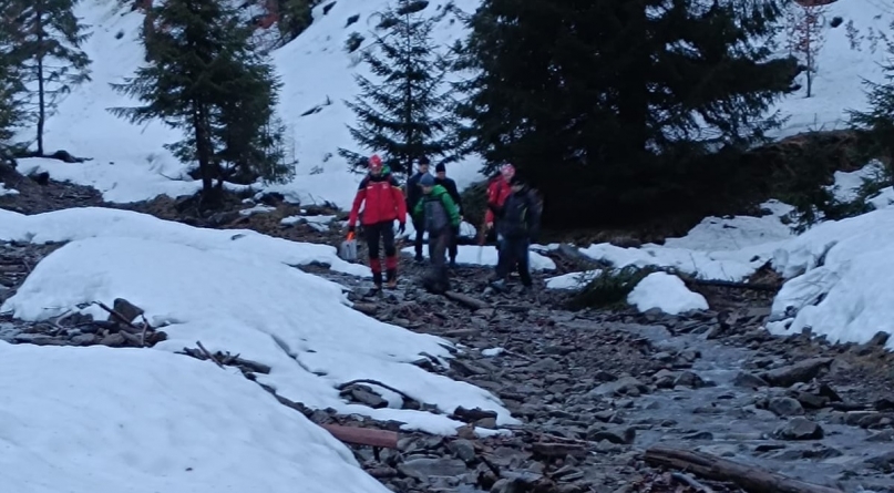 Alți doi cetățeni ucraineni, salvați după ce s-au rătăcit în munții Maramureșului