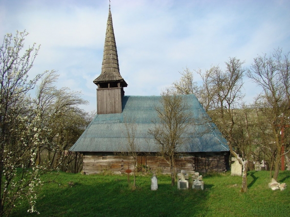 Biserica de lemn din Cornești este printre cele mai vechi din Maramureș