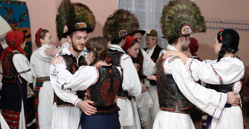 Lansare de carte și joc de lăsatu’ secului în Groșii Țibleșului