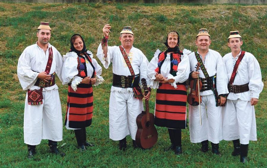 Grupul „Iza,”oglinda muzicii autentice maramureșene