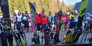 La Cavnic se desfășoară Concursul național de schi și snowboard pentru copii “Trofeul Gerar 2024”