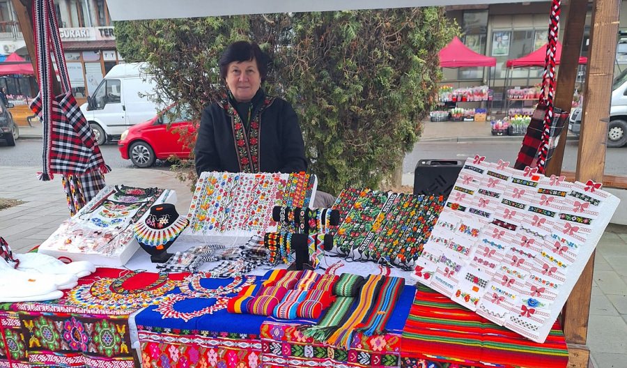 În Târgu Lăpuș s-a deschis târgul de primăvară