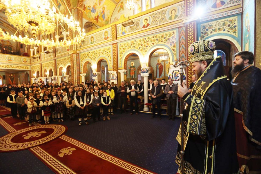 Liturghia Darurilor înainte sfințite la Parohia Ortodoxă Botiza