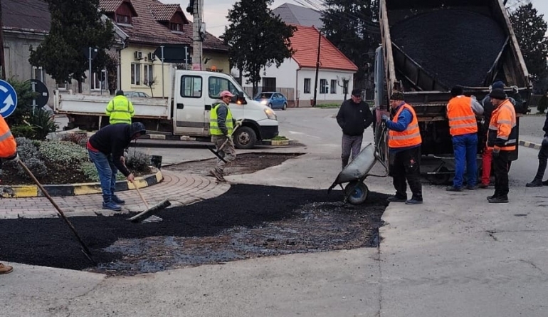 Lucrări de întreținere și reparații pe străzile din Sighetu Marmației