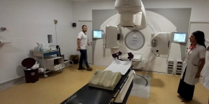 Noile dotări ale Spitalului Județean Baia Mare permit medicilor să trateze cazuri de tumori care până acum erau trimise în alte centre universitare