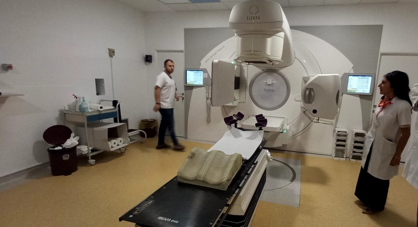 Noile dotări ale Spitalului Județean Baia Mare permit medicilor să trateze cazuri de tumori care până acum erau trimise în alte centre universitare
