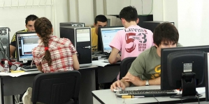 11 elevi din Maramureș vor participa la etapa națională a Olimpiadei de Informatică Aplicată – AcadNet