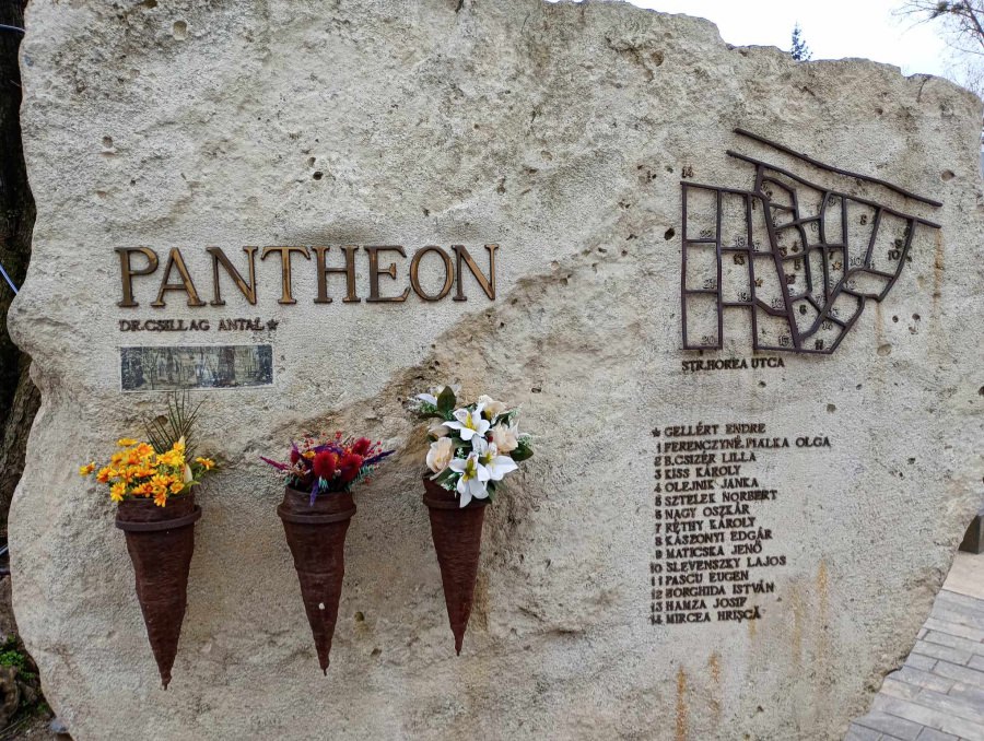 De aproape un deceniu, Pantheonul de la Cimitirul Horea ne amintește de artiștii Școlii Băimărene