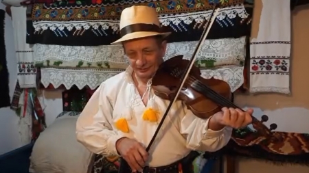 Vasile Rus din Vadu Izei, ceterașul care cântă „după inima lui”