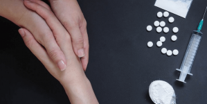 Vor fi construite centre de recuperare a dependenților de droguri